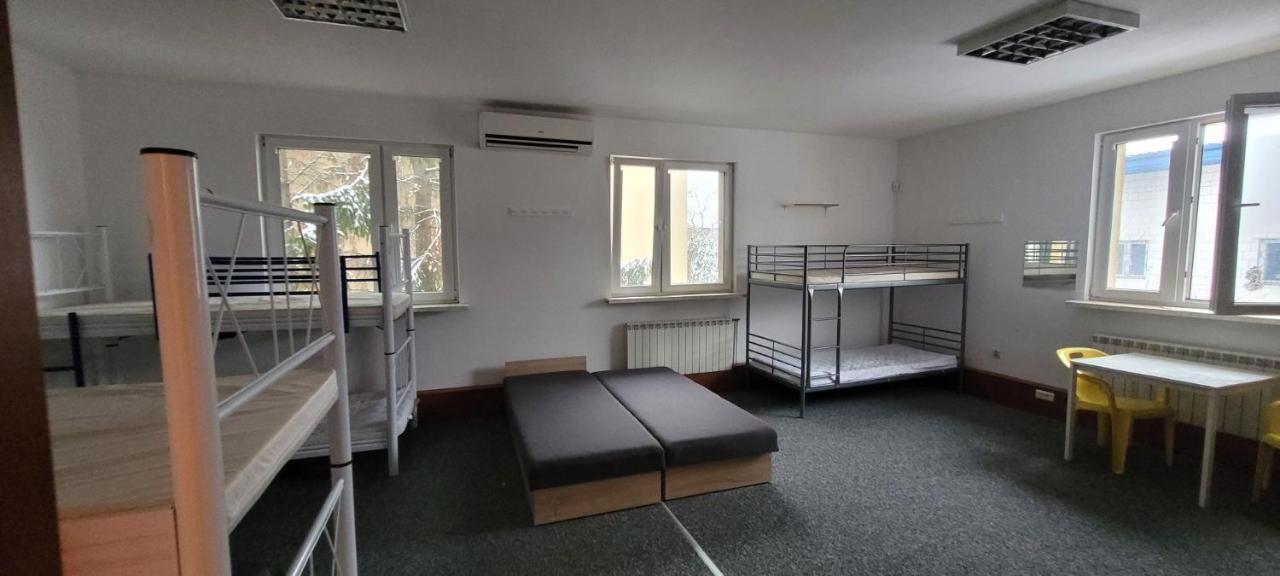 Amidi Hostel Piaseczno Piaseczno  Ngoại thất bức ảnh